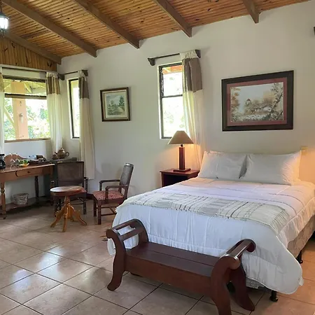 Kakao Lodge & Garden Rio Celeste Bijagua Exterior photo