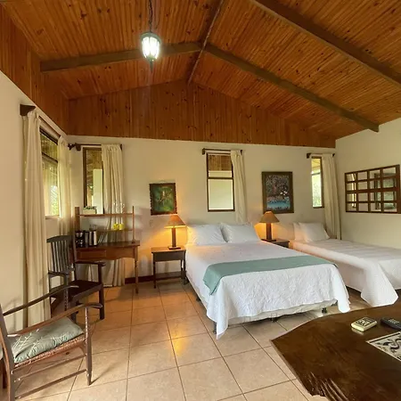 Kakao Lodge & Garden Rio Celeste Bijagua Room photo