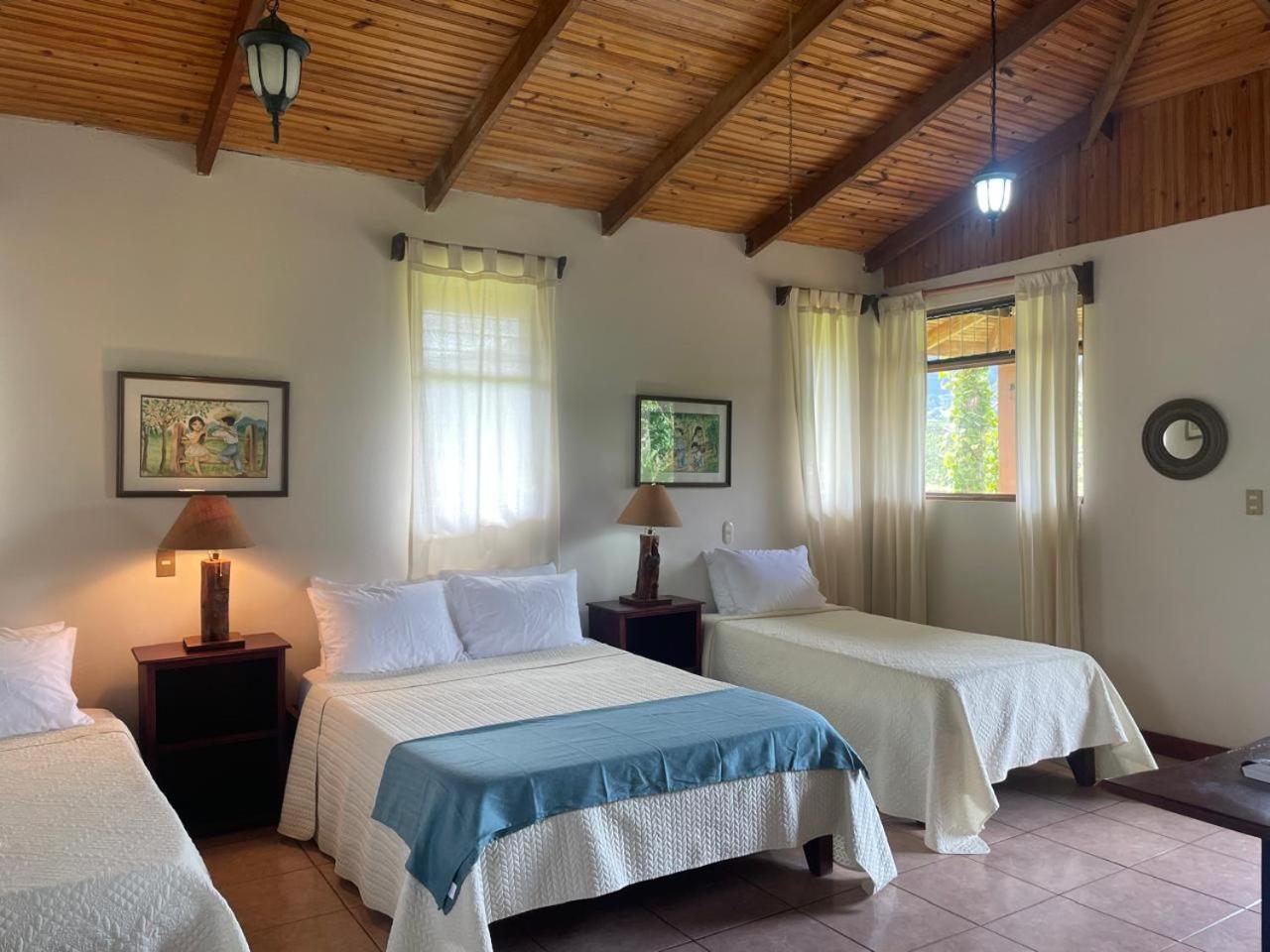 Hotel Cacao Río Celeste 2*